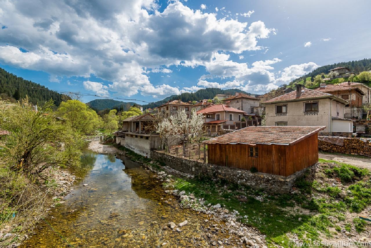 Trigrad Hotel Екстер'єр фото